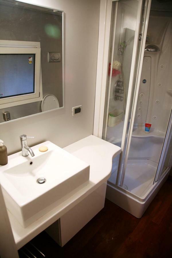 Piccola Dimora In Palazzo Storico Appartement Venetië Buitenkant foto